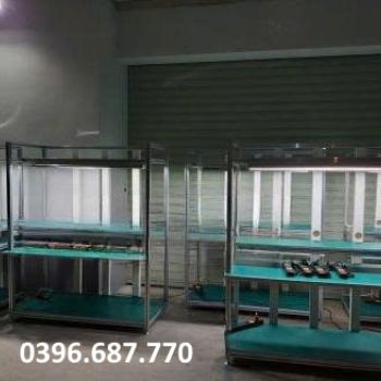 Bàn thao tác 005